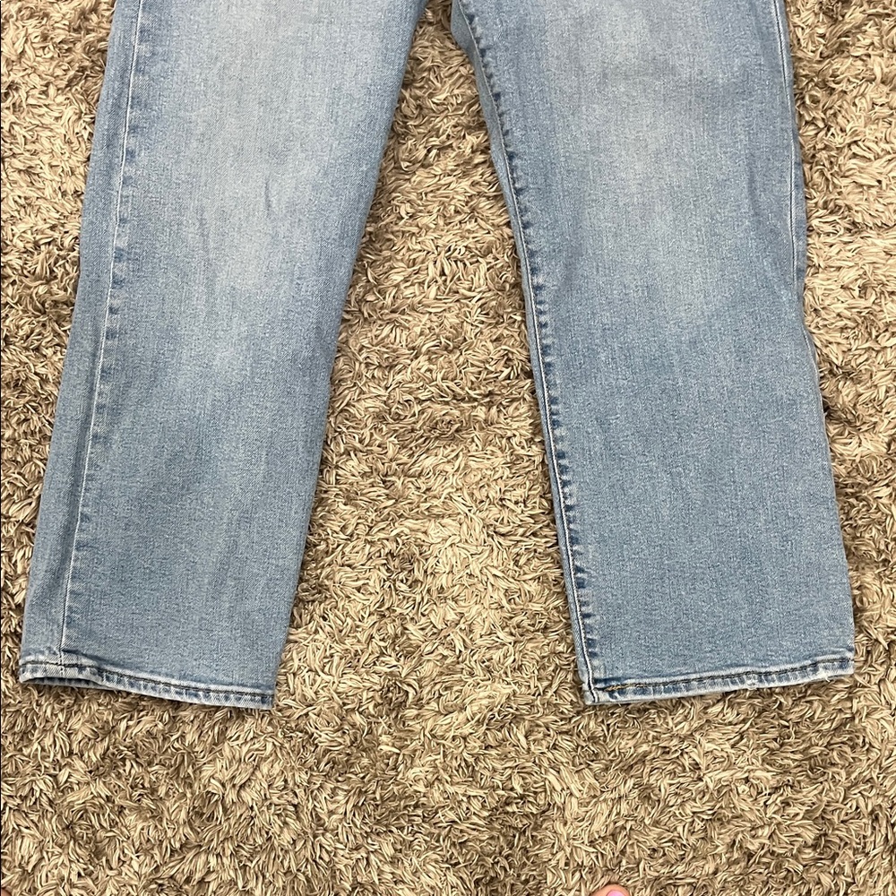 Levi's Light Blue Button Fly Cropped Straight-Leg Jeans - Picture 5 of 7